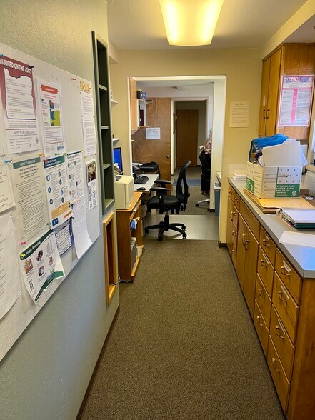 More Photos Of 1185 Arthur St, Eugene Medical For Lease