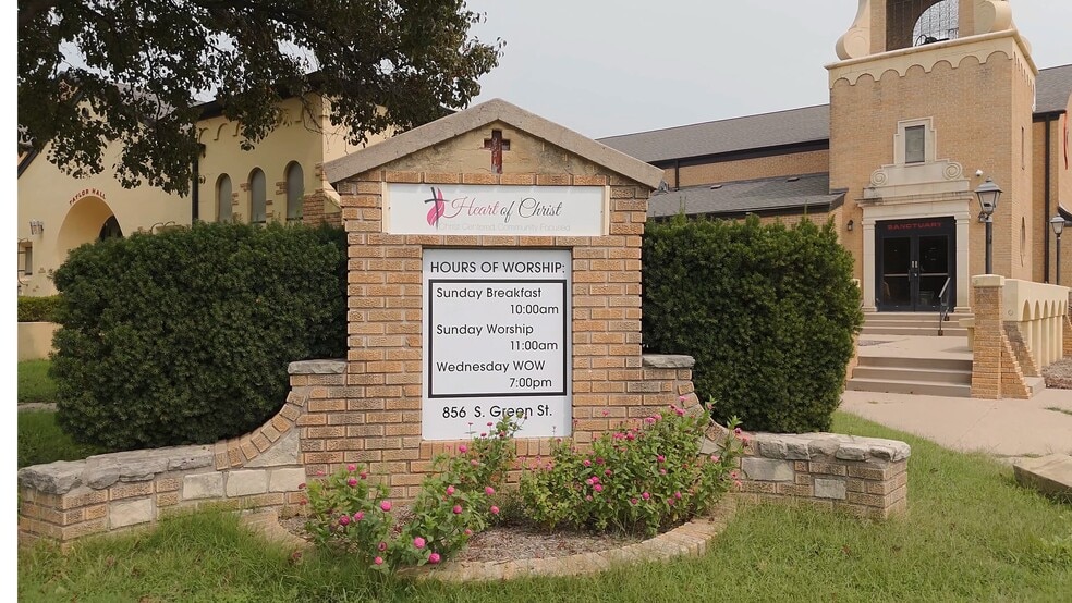 Primary Photo Of 856 S Green St, Wichita Specialty For Sale