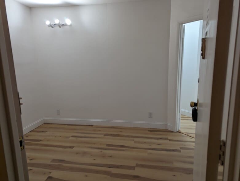 More Photos Of 7900 Old York Rd, Elkins Park Apartments For Sale