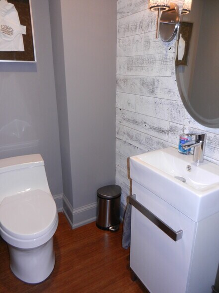 More Photos Of 231 Elmer St, Westfield Office For Lease