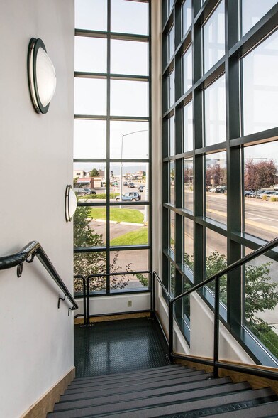 More Photos Of 910 Brooks St, Missoula Office Residential For Lease