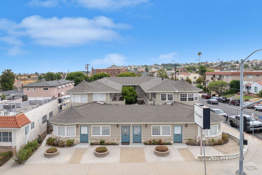 More Photos Of 918 S Cabrillo Ave, San Pedro Apartments For Sale