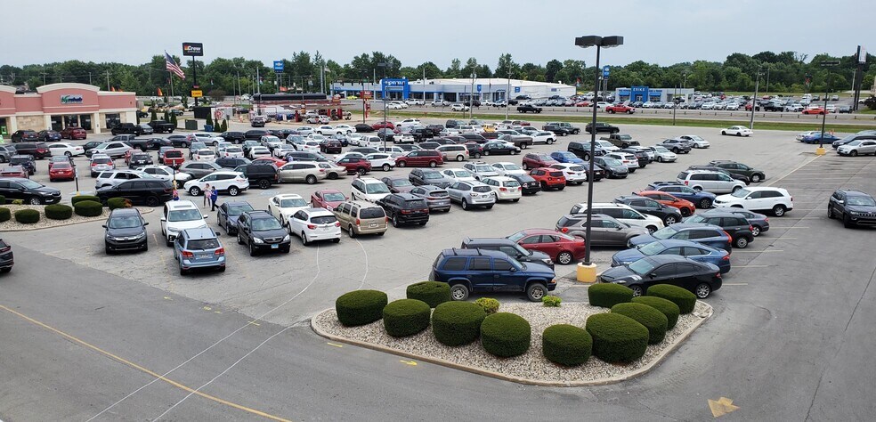 More Photos Of 1700 E Boulevard, Kokomo Unknown For Lease