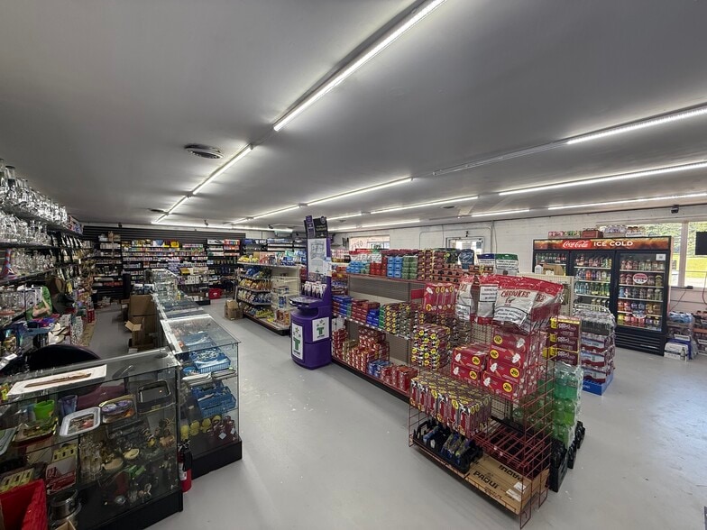 More Photos Of 2245 Spring Place Rd SE, Cleveland Apartments For Sale