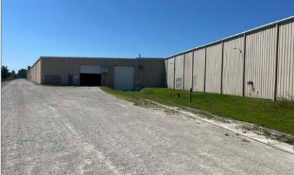 More Photos Of 458 2nd Ave, Tiffin Manufacturing For Sale