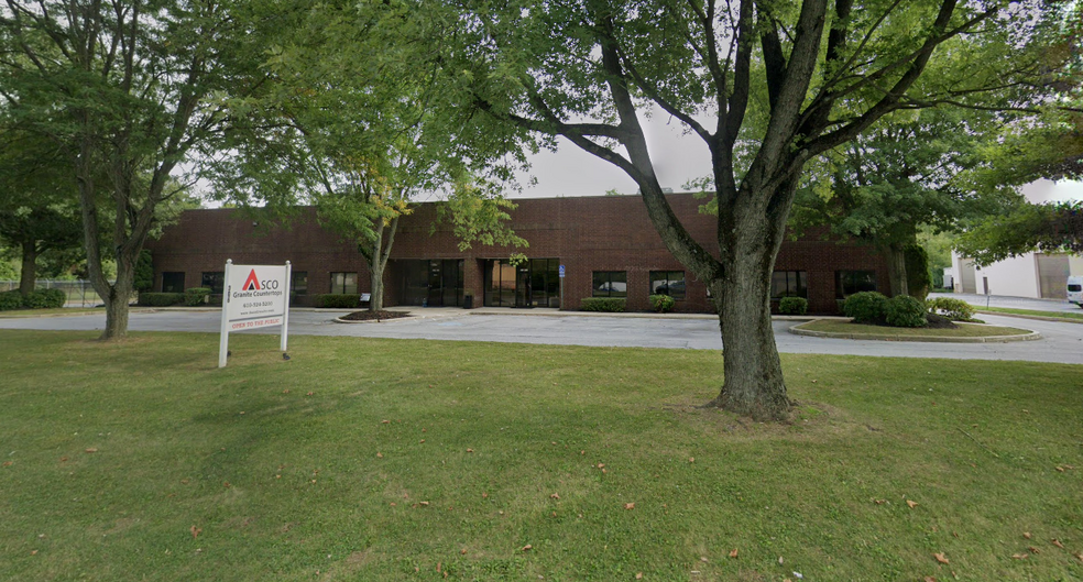 Primary Photo Of 306 Commerce Dr, Exton Warehouse For Lease