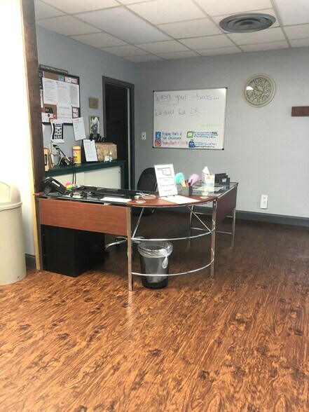 More Photos Of 1930 NW Ferris Ave, Lawton Loft Creative Space For Lease