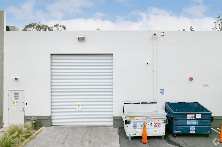 More Photos Of 23456 South Pointe Dr, Laguna Hills Warehouse For Lease