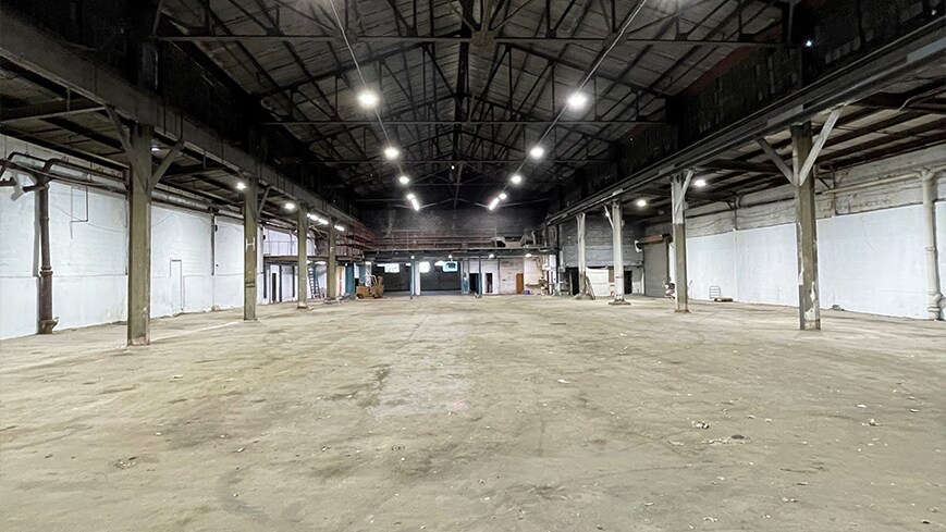 More Photos Of 450 Timpson Pl, Bronx Warehouse For Lease