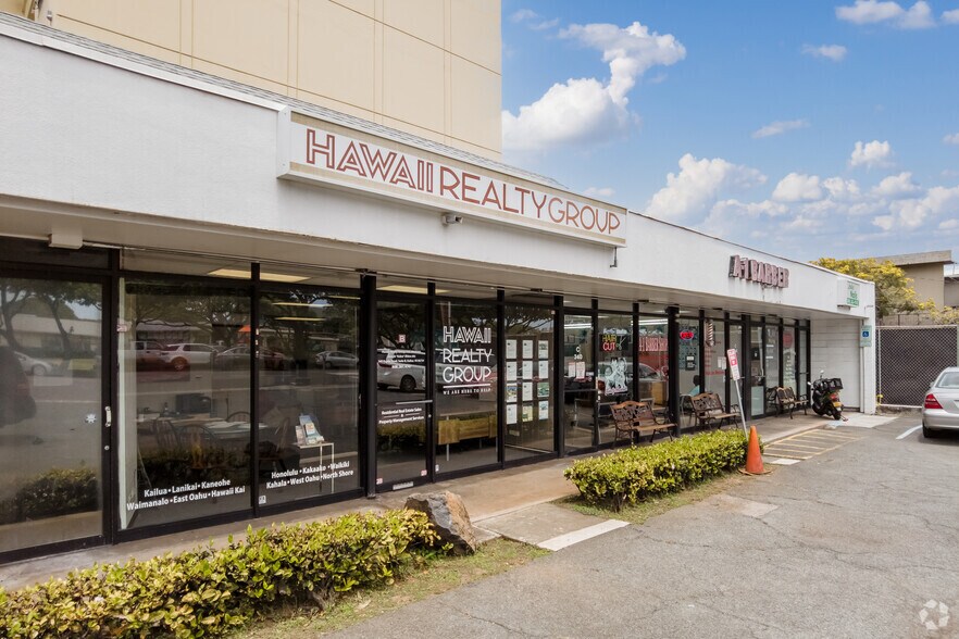 More Photos Of 340 Kuulei Rd, Kailua Freestanding For Lease