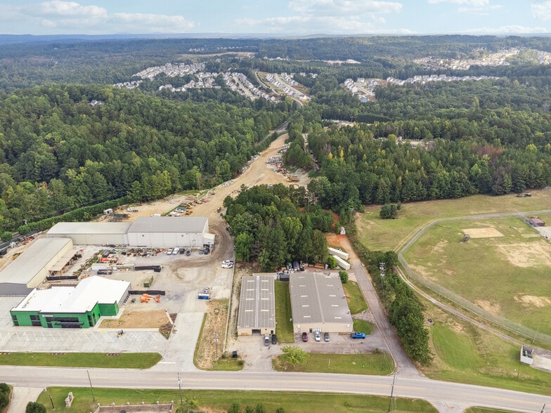 More Photos Of 1129 Industrial Blvd N, Dallas Industrial For Sale