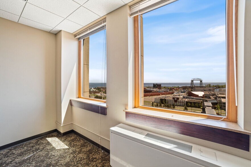 More Photos Of 230 W Superior St, Duluth Office For Sale