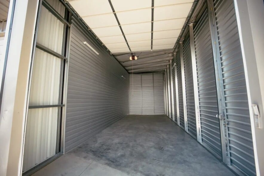 More Photos Of 903 Curie St, Richland Self Storage For Sale