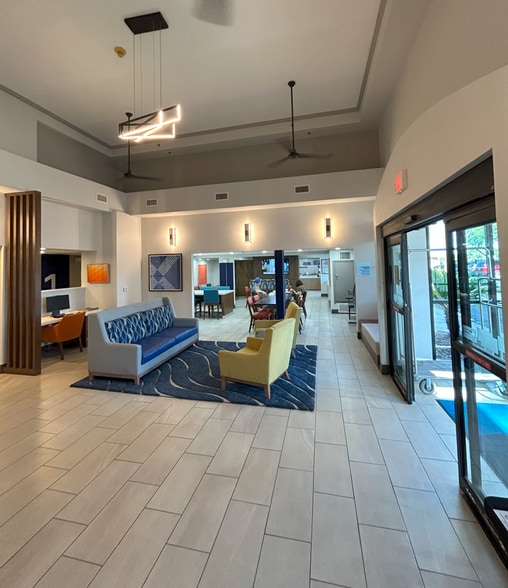 More Photos Of 2548 E Medina Rd, Tucson Hospitality For Sale