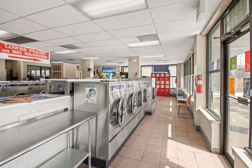 More Photos Of 3519 W Colfax Ave, Denver Storefront Retail Office For Sale