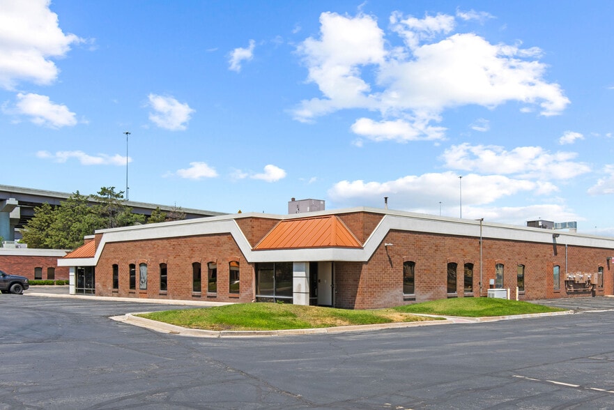 Primary Photo Of 443-455 W Bearcat Dr, Salt Lake City Office For Lease