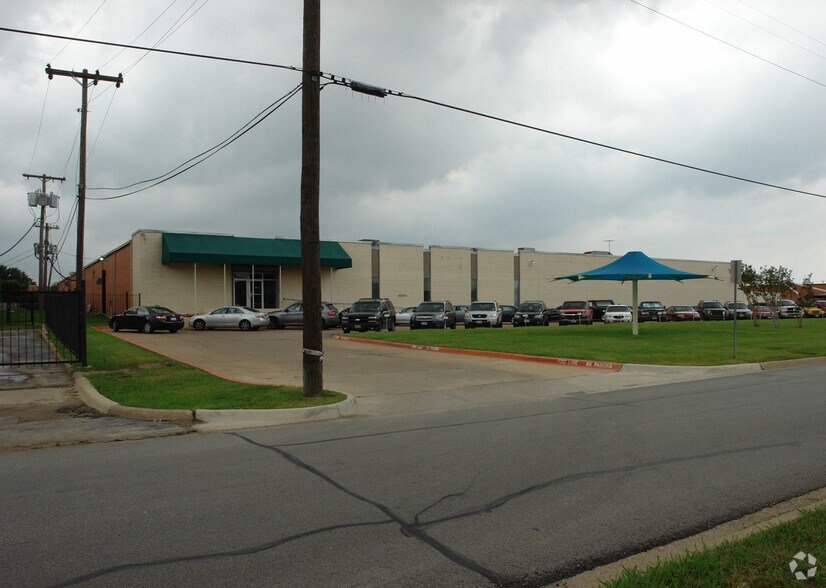 Primary Photo Of 8505 Chancellor Row, Dallas Industrial For Lease