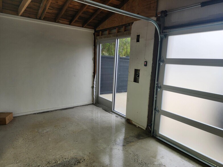 More Photos Of 106 Standard St, El Segundo Light Manufacturing For Lease