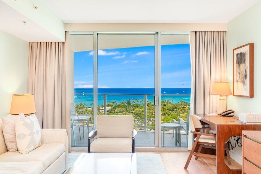 More Photos Of 2139 Kuhio Ave, Honolulu Apartments For Sale