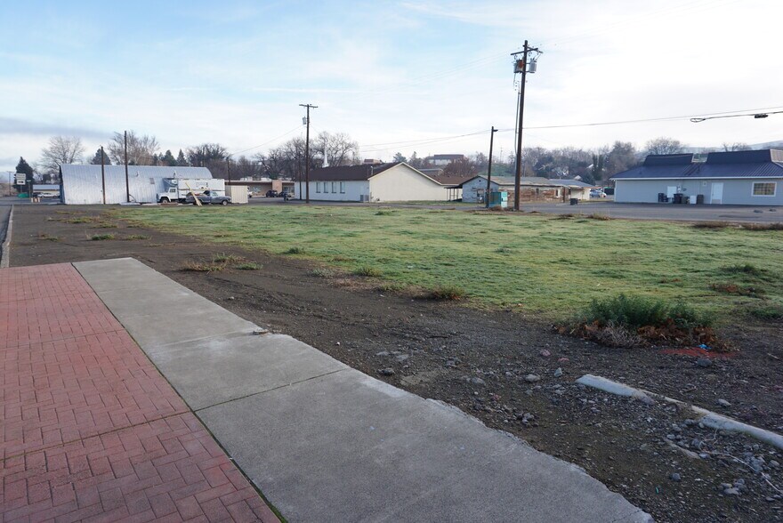 More Photos Of 1311 Bennett ave, Prosser Land For Sale