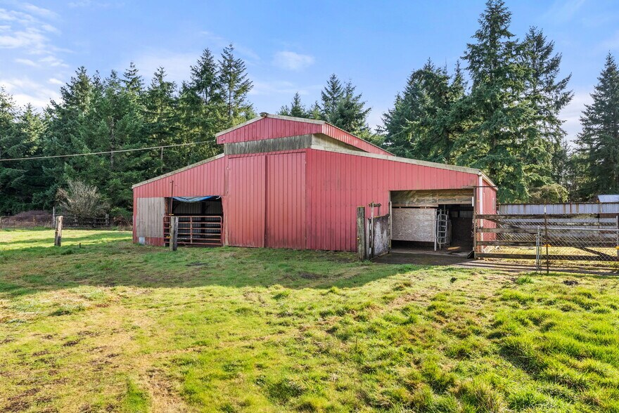 More Photos Of 1480 Rush Rd, Chehalis Office For Sale