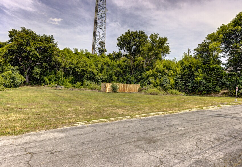 More Photos Of 1701 Castle Overlook Drive, Vicksburg Land For Sale
