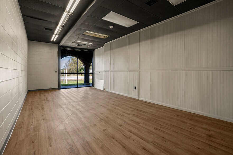 More Photos Of 8602 Tarpon Springs Rd, Odessa Specialty For Sale