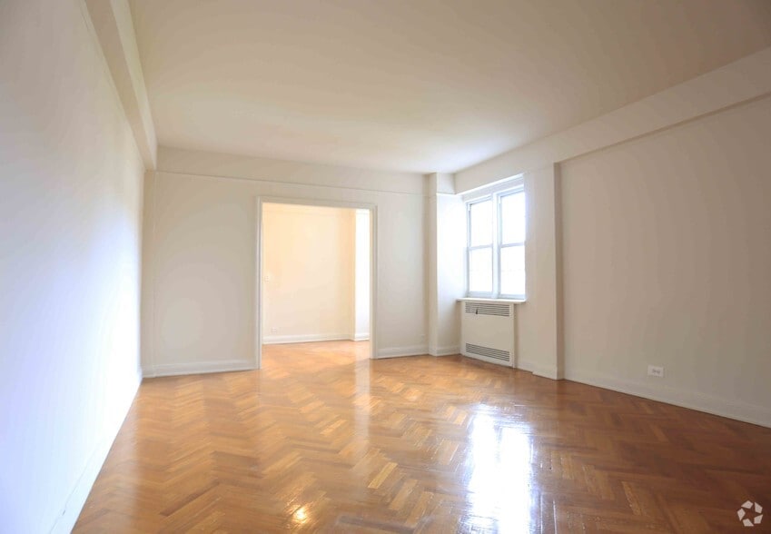 More Photos Of 2-24 Chase Rd, Scarsdale Apartments For Lease