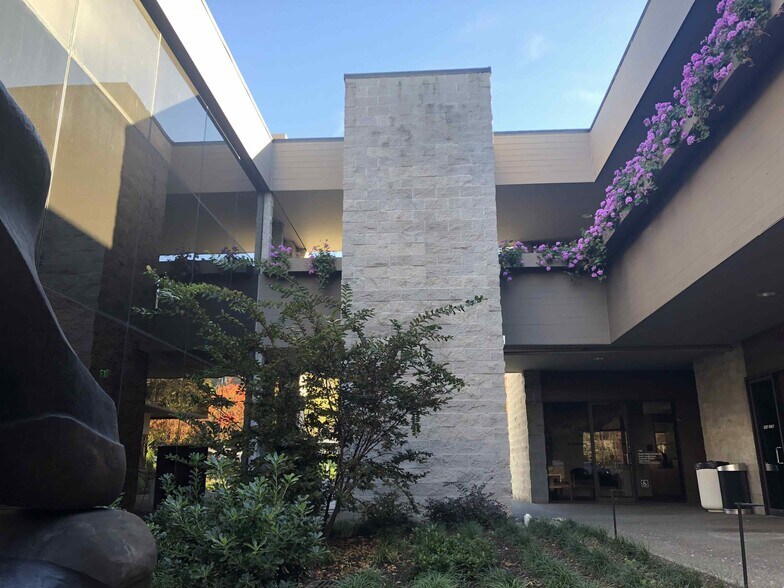 More Photos Of 3333 Mendocino Ave, Santa Rosa Medical For Lease
