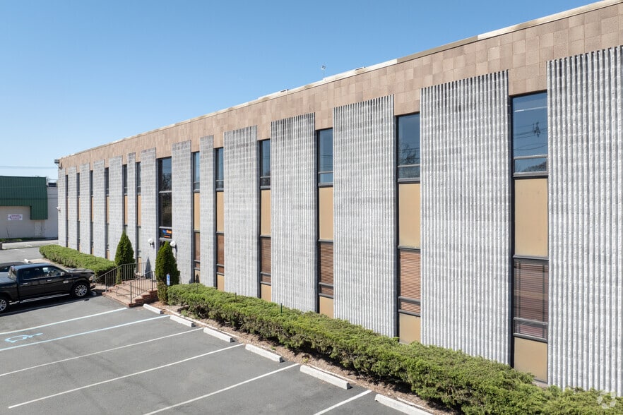 More Photos Of 150 Hopper Ave, Waldwick Research And Development For Lease