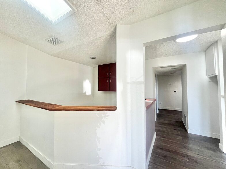 More Photos Of 8329 Fair Oaks Blvd, Carmichael Medical For Lease
