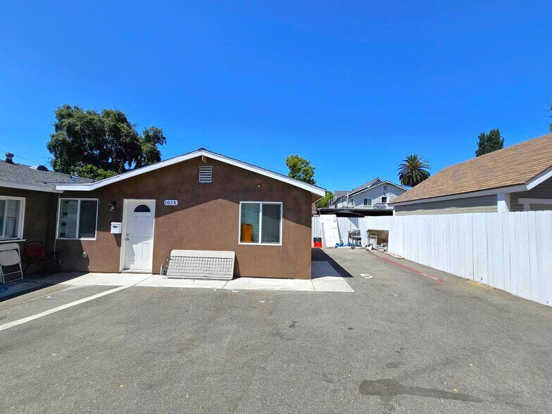 More Photos Of 481 Lincoln Ave, Pasadena Apartments For Sale