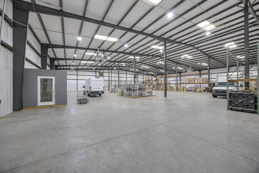 More Photos Of 311 England Pl, Spartanburg Manufacturing For Lease