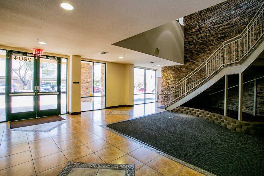 More Photos Of 2904 W Horizon Ridge Pky, Henderson Medical For Lease