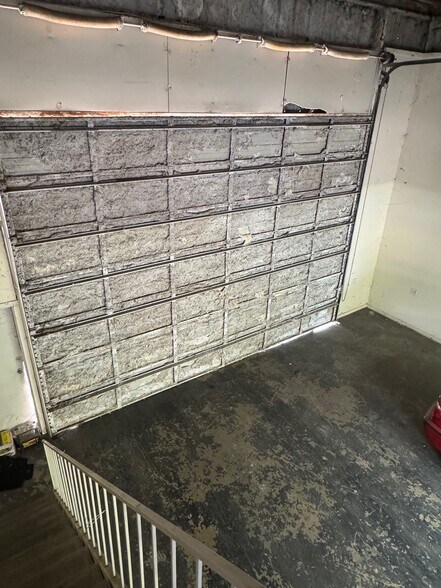 More Photos Of 6825 N Shepherd Dr, Houston Auto Repair For Lease