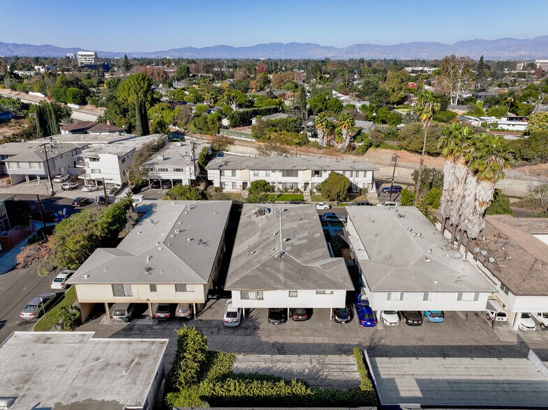 More Photos Of 13520 Rye St, Sherman Oaks Apartments For Sale
