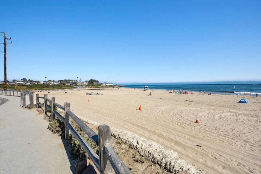 More Photos Of 1430 Merrill St, Santa Cruz Multifamily For Sale