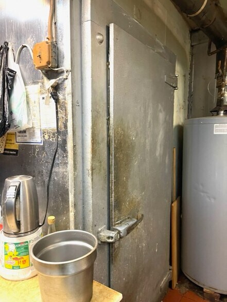 More Photos Of 238 W 56th St, New York Apartments For Lease
