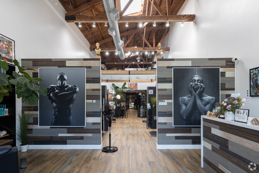 More Photos Of 463-467 S La Brea Ave, Los Angeles Storefront Retail Office For Lease