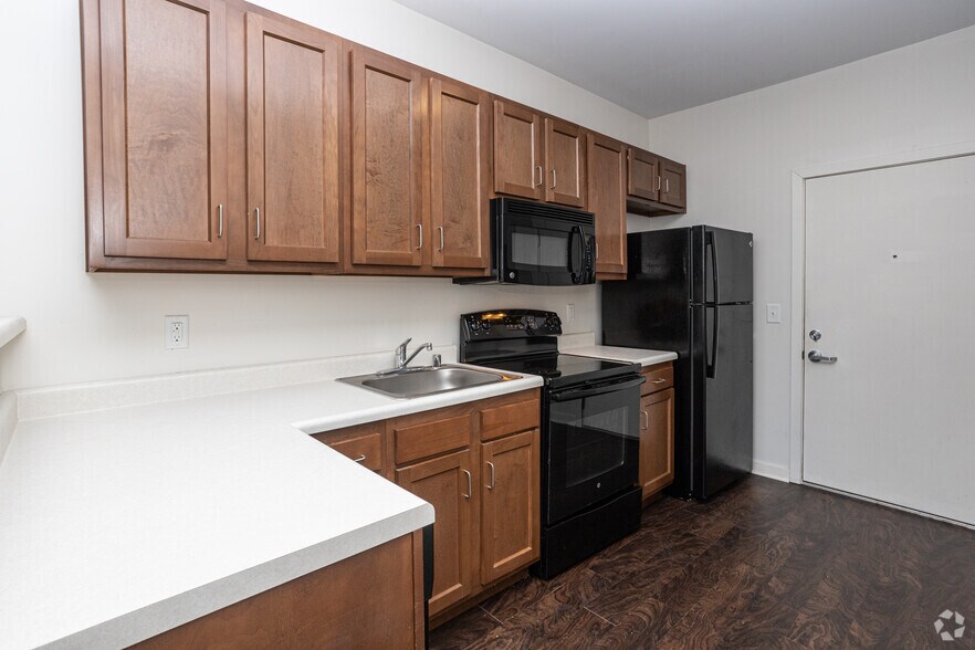 More Photos Of 600 Marshall St, Louisville Apartments For Sale