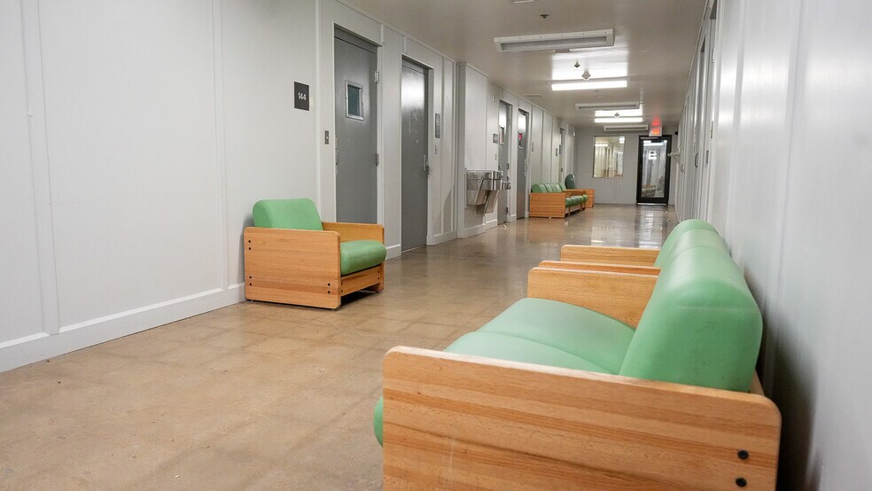 More Photos Of 4815 Shed Rd, Bossier City Specialty For Lease