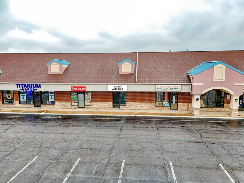 More Photos Of 4195 Massillon Rd, Uniontown Storefront For Lease