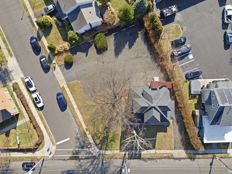 More Photos Of 1307 Stuyvesant Ave, Union Township Office For Sale