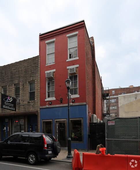 Primary Photo Of 7 N 3rd St, Philadelphia Restaurant For Sale