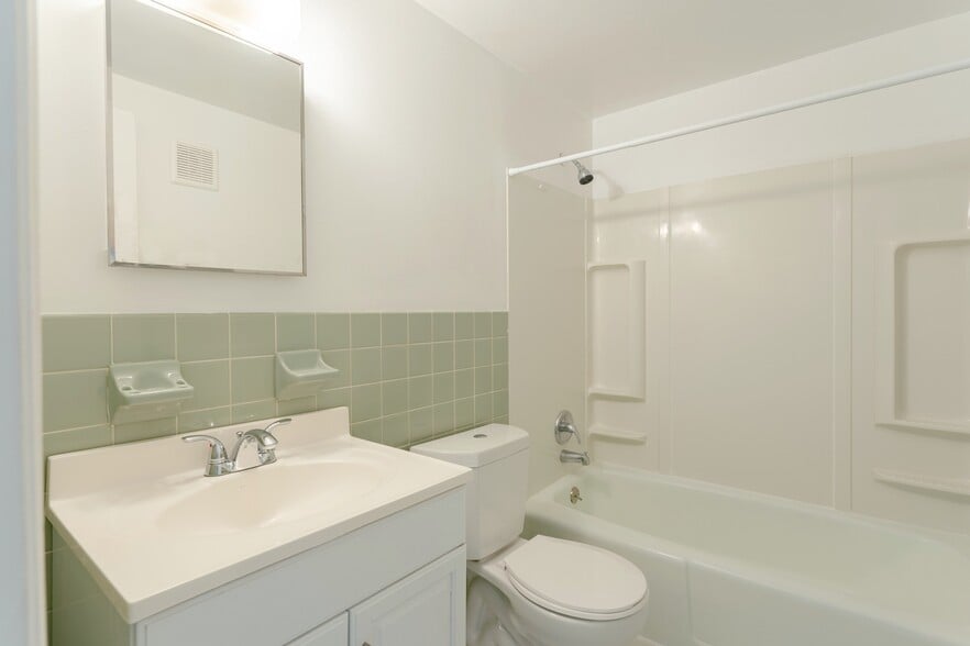 More Photos Of 464-480 N 2nd St, Souderton Apartments For Sale