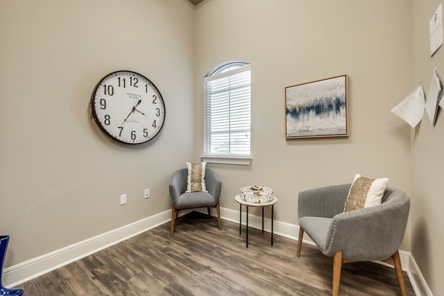 More Photos Of 2410 W Jack Finney Blvd, Greenville Apartments For Sale