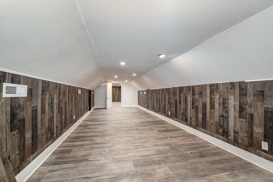 More Photos Of 1831 Capital Blvd, Raleigh Auto Repair For Lease