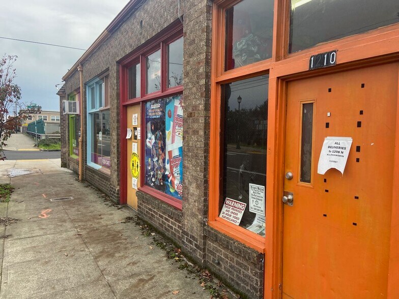 More Photos Of 1200-1218 N Killingsworth St, Portland Storefront For Sale