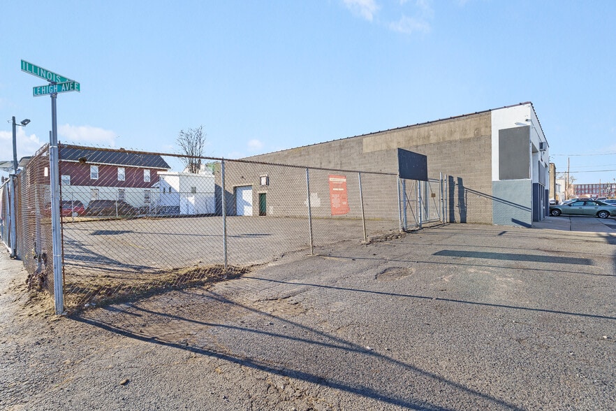 More Photos Of 72 Illinois Ave, Paterson Warehouse For Sale
