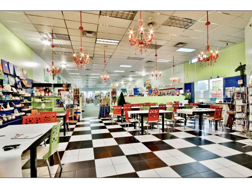 More Photos Of 449 Market St, Saddle Brook Storefront For Lease